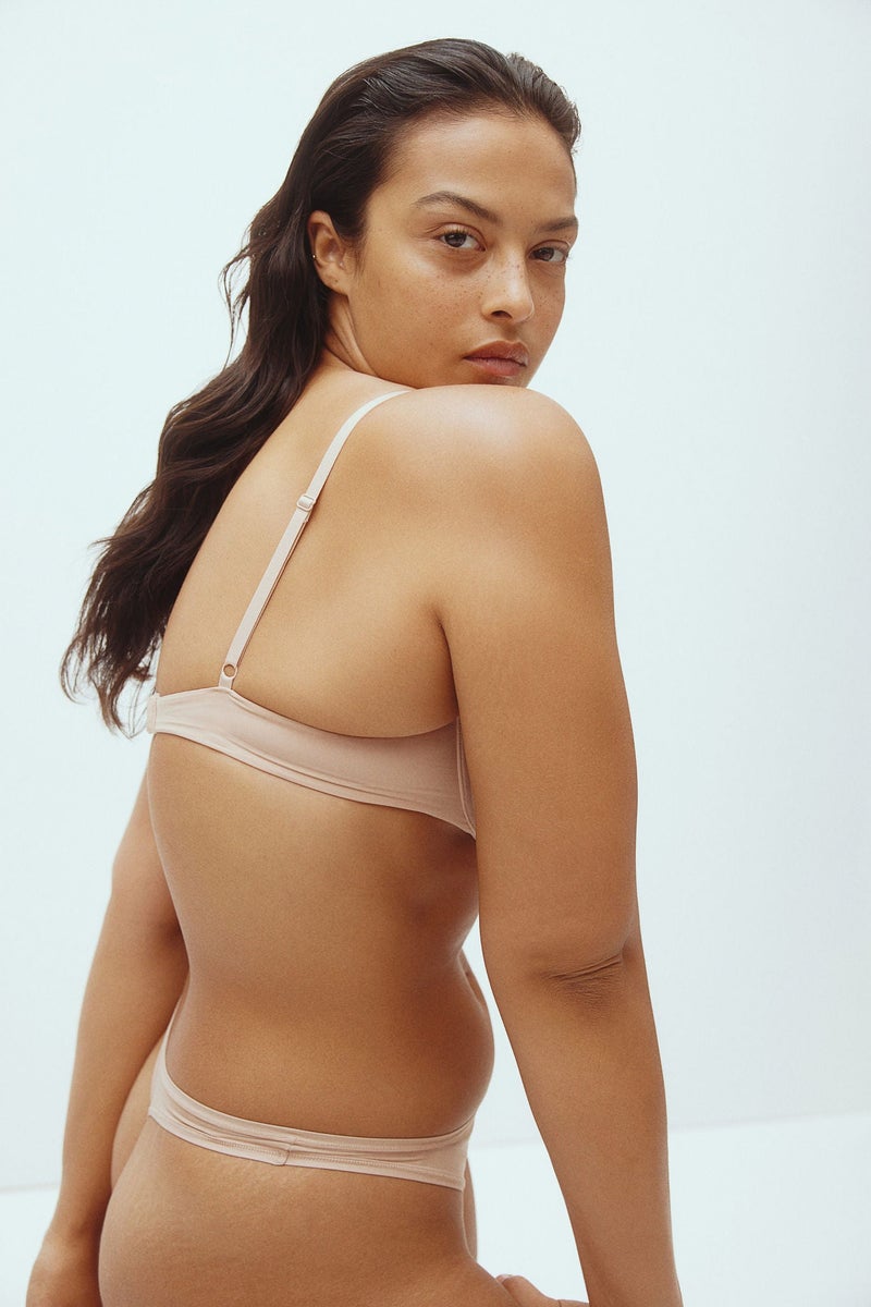 H&M Microfibre Super Push-Up Bra  - Image 3