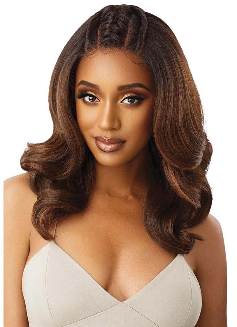 Outre LACEFRONT PERFECT HAIR LINE Glamorous Wavy Fully Hand-Tied 13â€x 6â€ Frontal HD Baby Hair Transparent Lace Easy-to-Style Heat Friendly - JULIANNE (1B) - Image 4