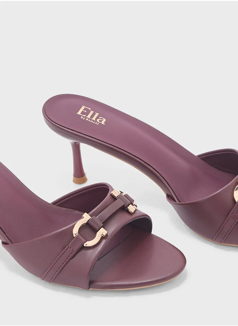ايلا Horse Bit Trim Mule Heel Sandal