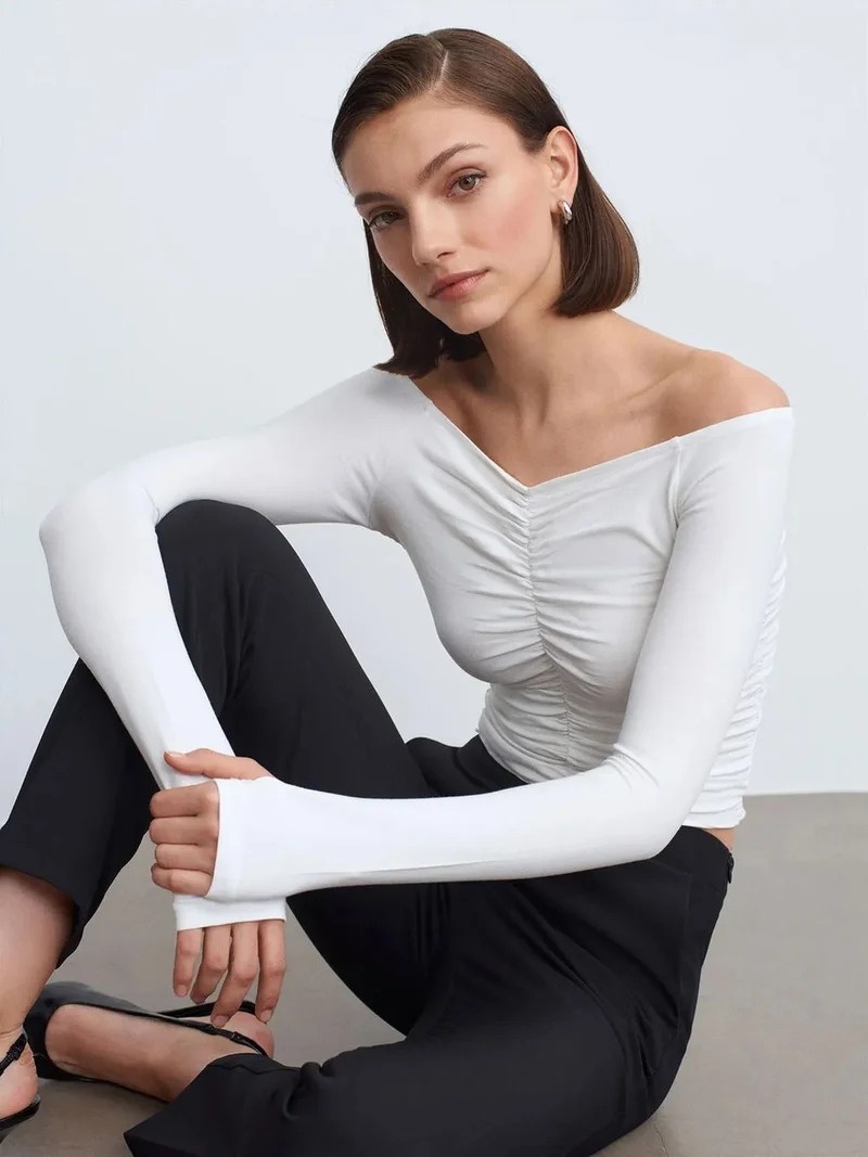 ديلفين DILVIN Off-Shoulder Crop Top Blouse