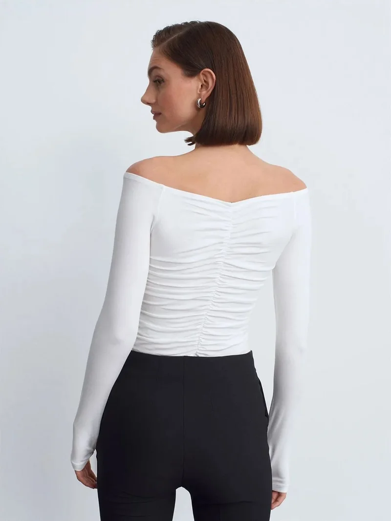 ديلفين DILVIN Off-Shoulder Crop Top Blouse