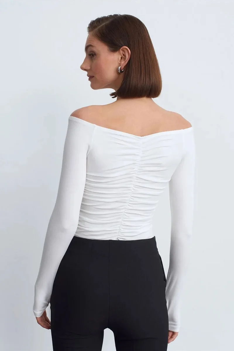 ديلفين DILVIN Off-Shoulder Crop Top Blouse