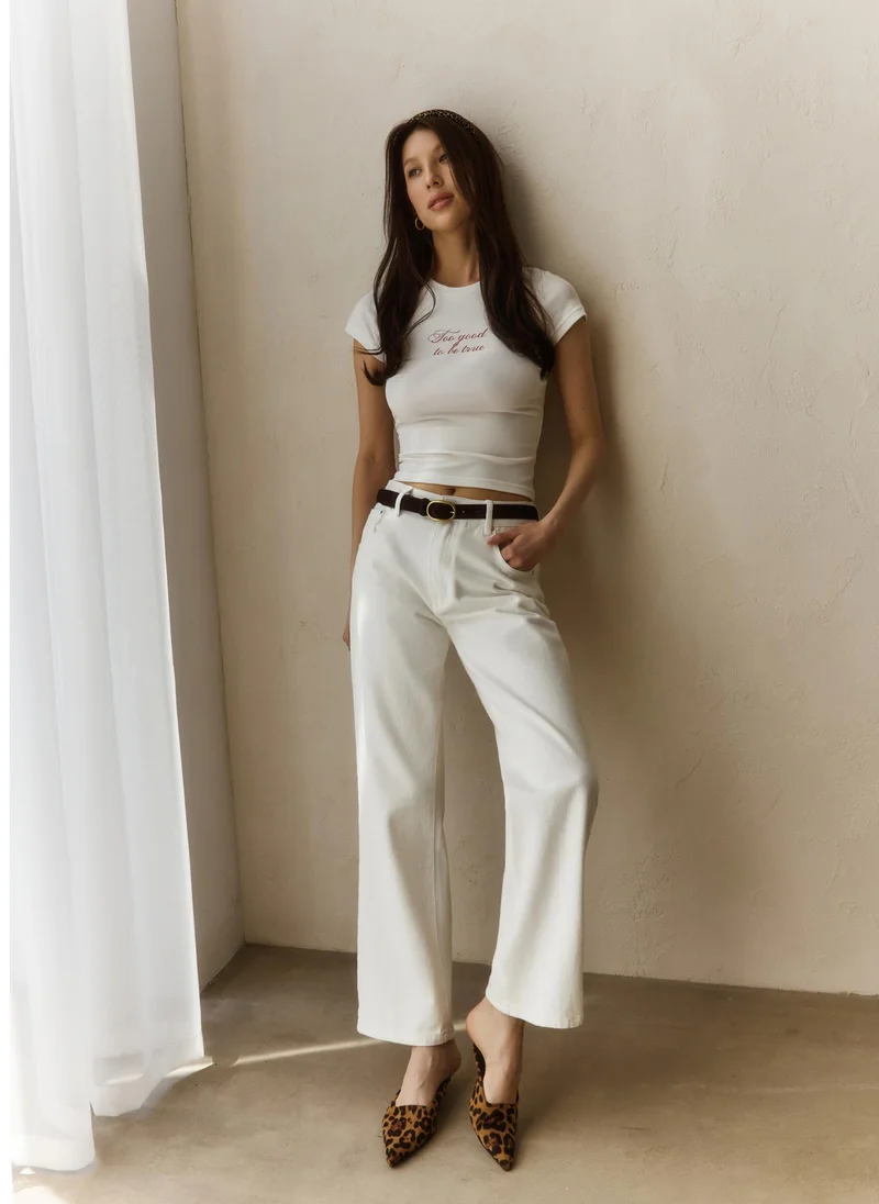 Lichi  Monochrome straight jeans for Women | Best Price UAE