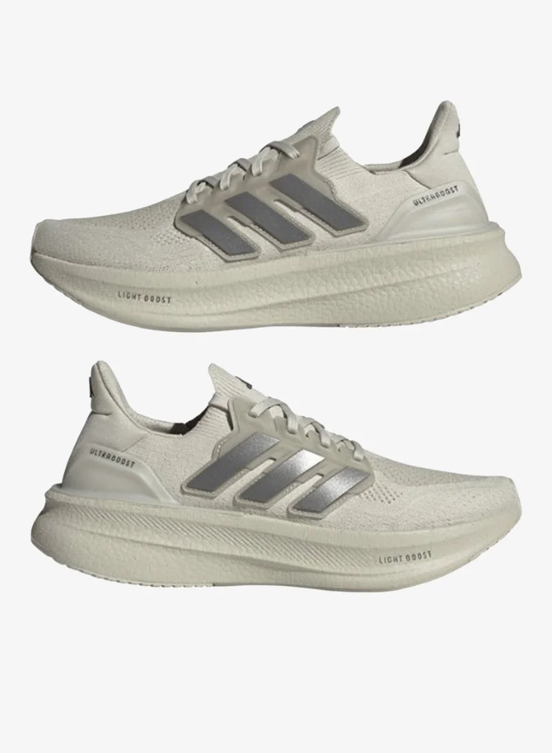 adidas حذاء جري ألترا بوست  للرجال بيج