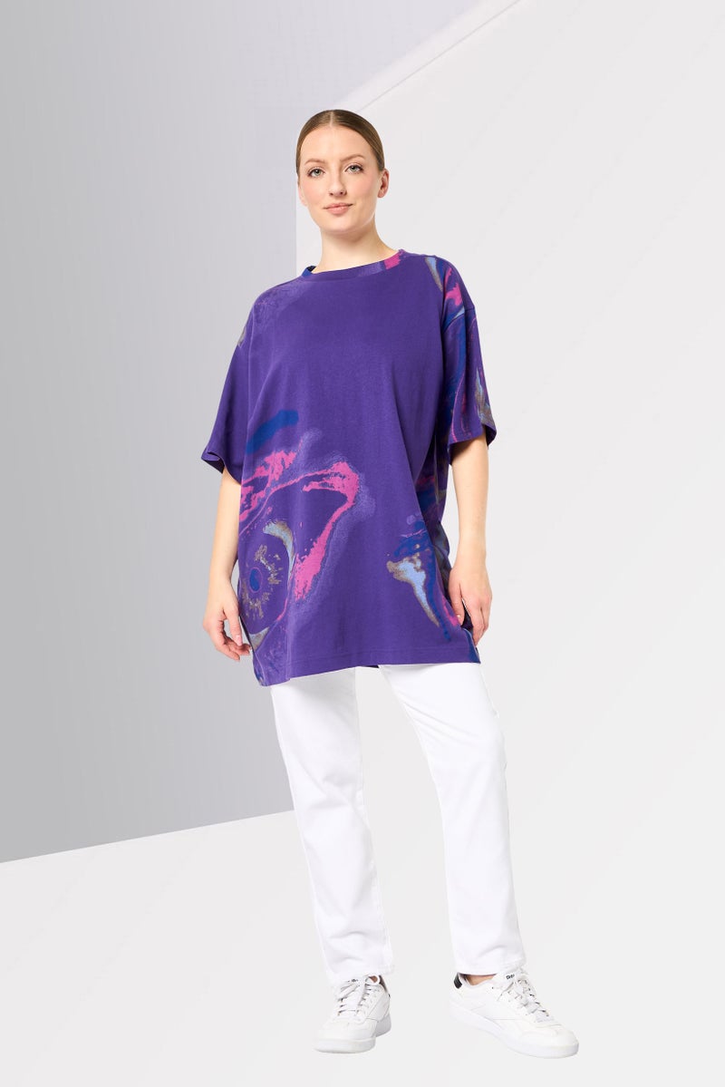 G-Star RAW تي شيرت نسائي بأكمام قصيرة وياقة دائرية، مطبوع برسومات، بنفسجي داكن - Image 2