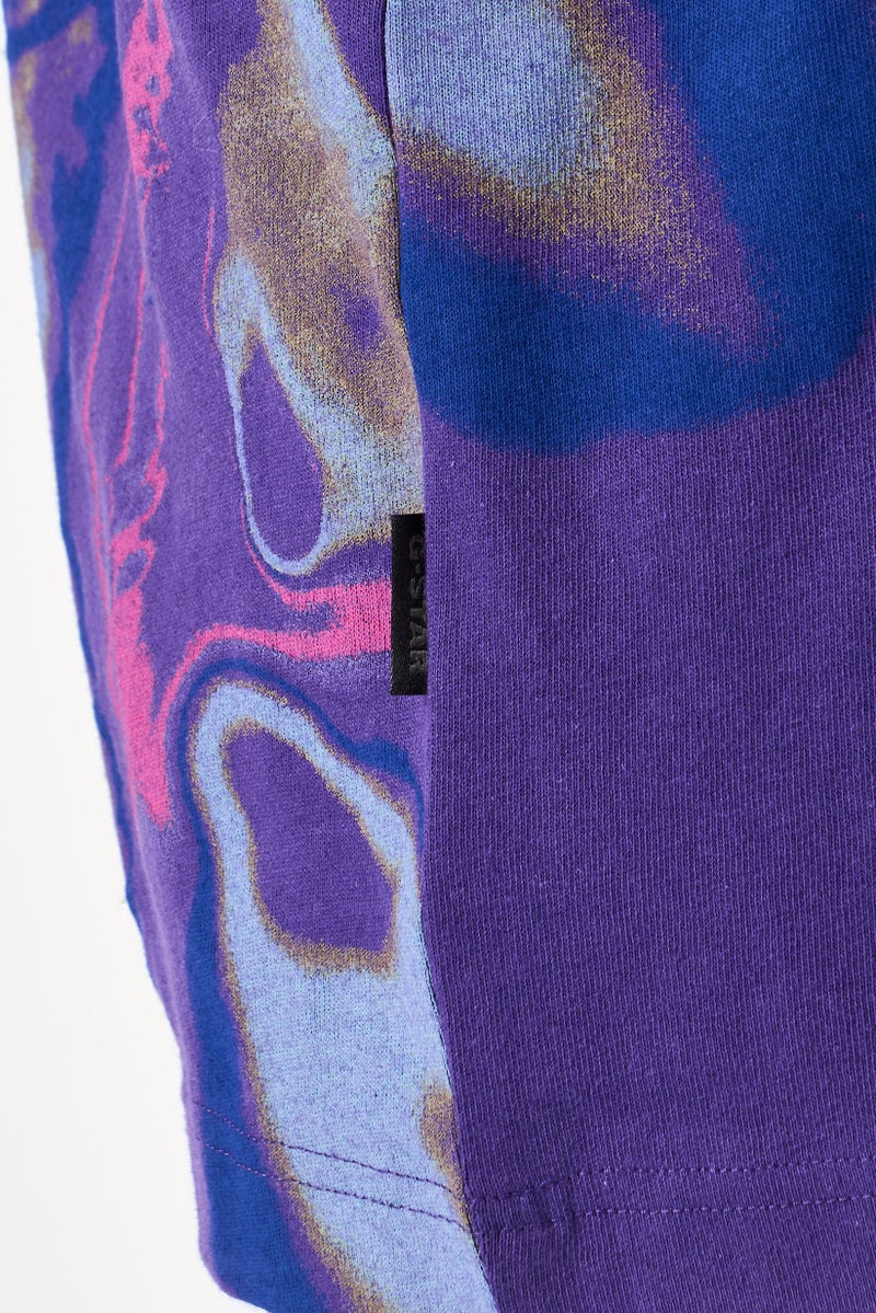 G-Star RAW تي شيرت نسائي بأكمام قصيرة وياقة دائرية، مطبوع برسومات، بنفسجي داكن - Image 3