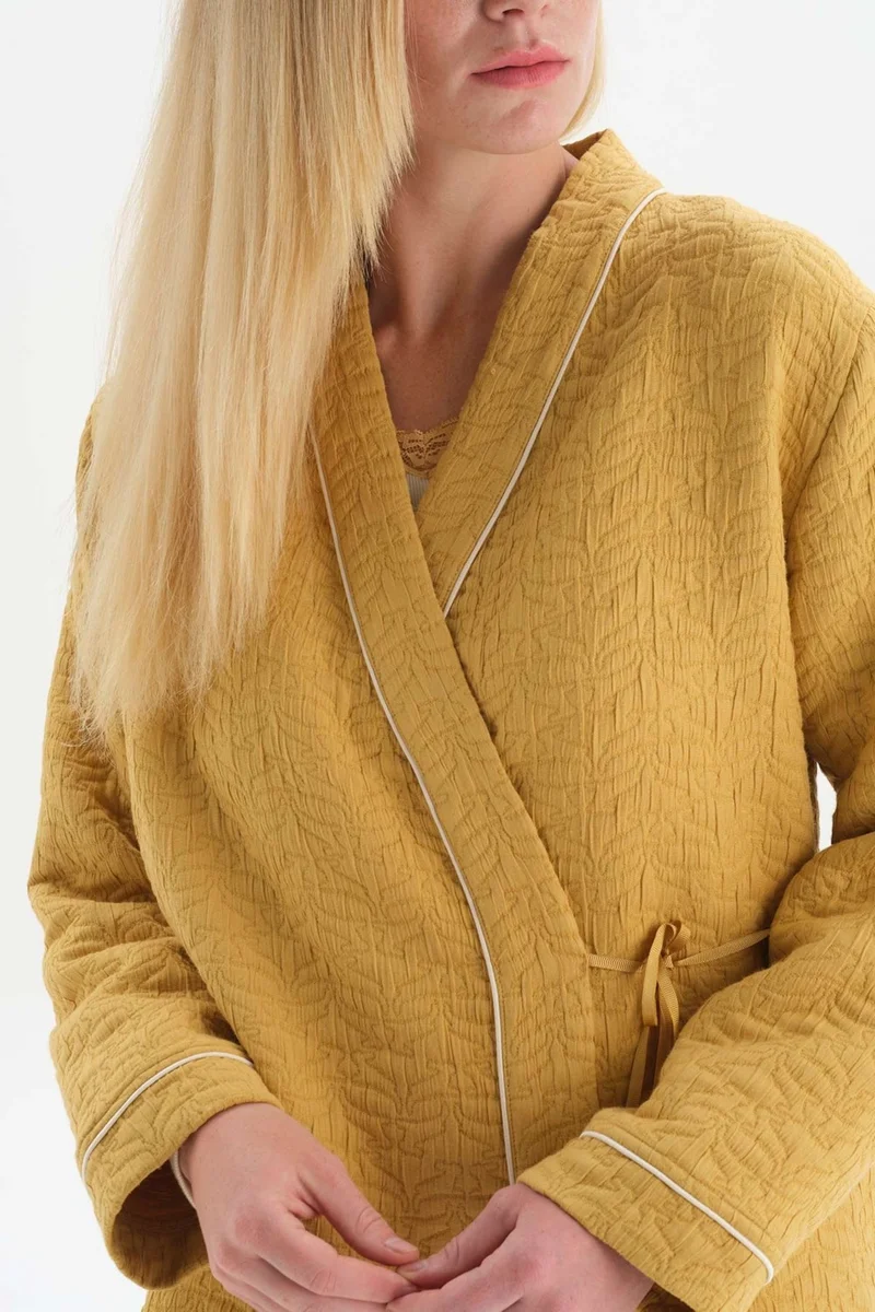 داجي Mustard Long Sleeve Double Breasted Jacquard Dressing Gown