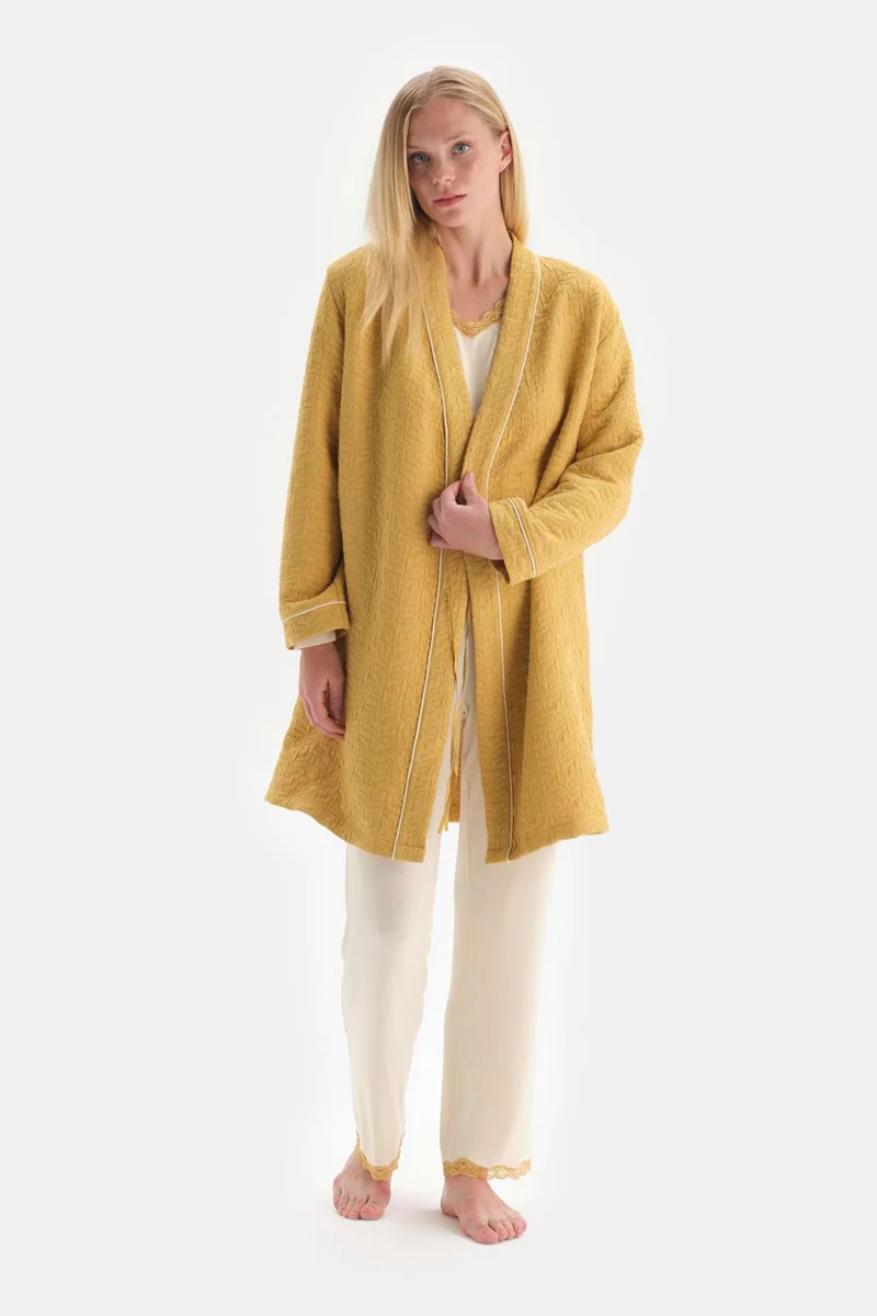 داجي Mustard Long Sleeve Double Breasted Jacquard Dressing Gown