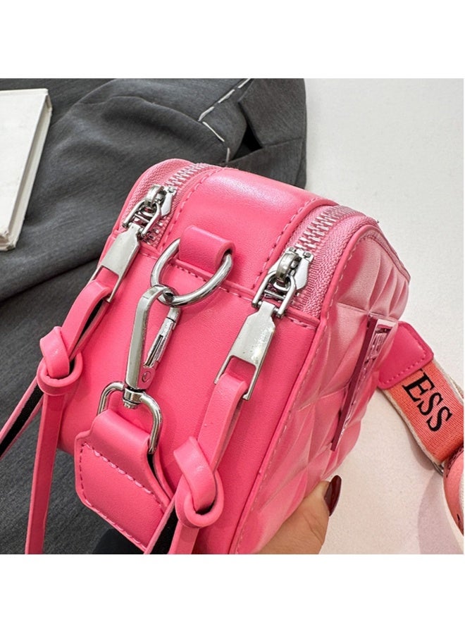 GUESS Women Crossbody Bag,Bag for Women,Shoulder Bag 20*12*7.5cm - Image 5