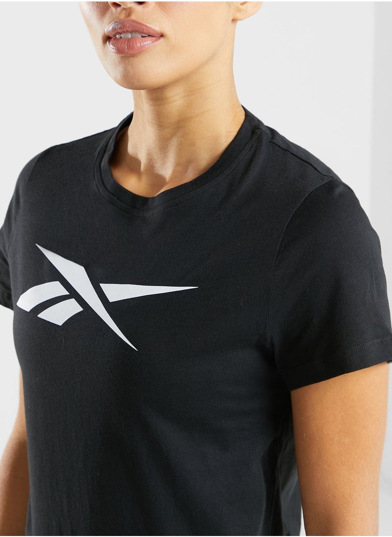 Reebok - Vector Graphic T-Shirt - Image 1