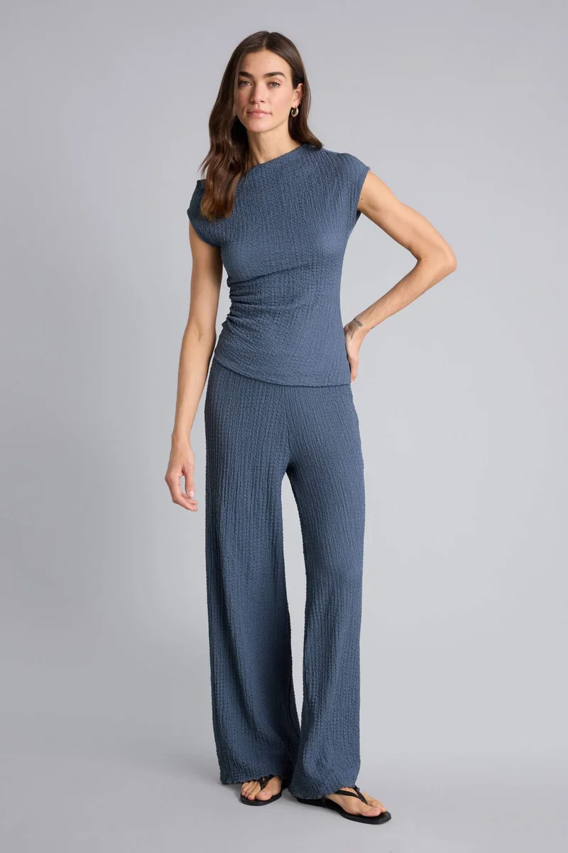 DeFacto Wide Leg Trousers