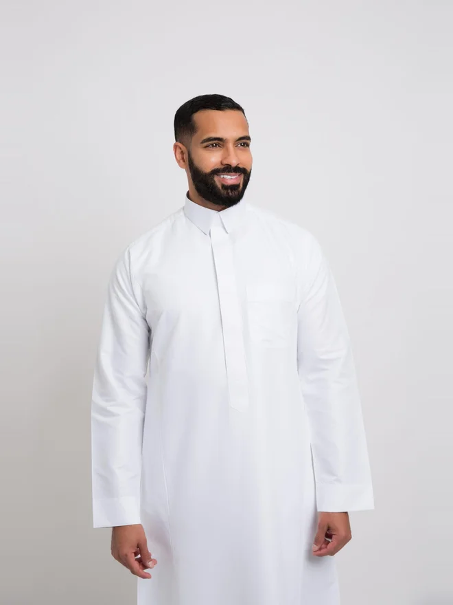 ALSHIAKA Men Classic Zippered Qalab Thobe, White - 62inches