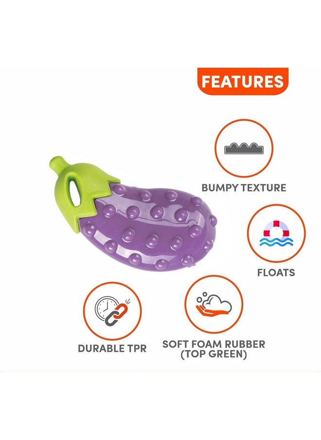بت لعبة Vegi-Bites Squeaky Dog، للكلاب الصغيرة والجراء | جيدة للأسنان واللثة | تطفو على الماء | رغوة ناعمة ومزيج TPR متين | لجميع السلالات | اللعب والإحضار والمضغ (الباذنجان)  - Image 3