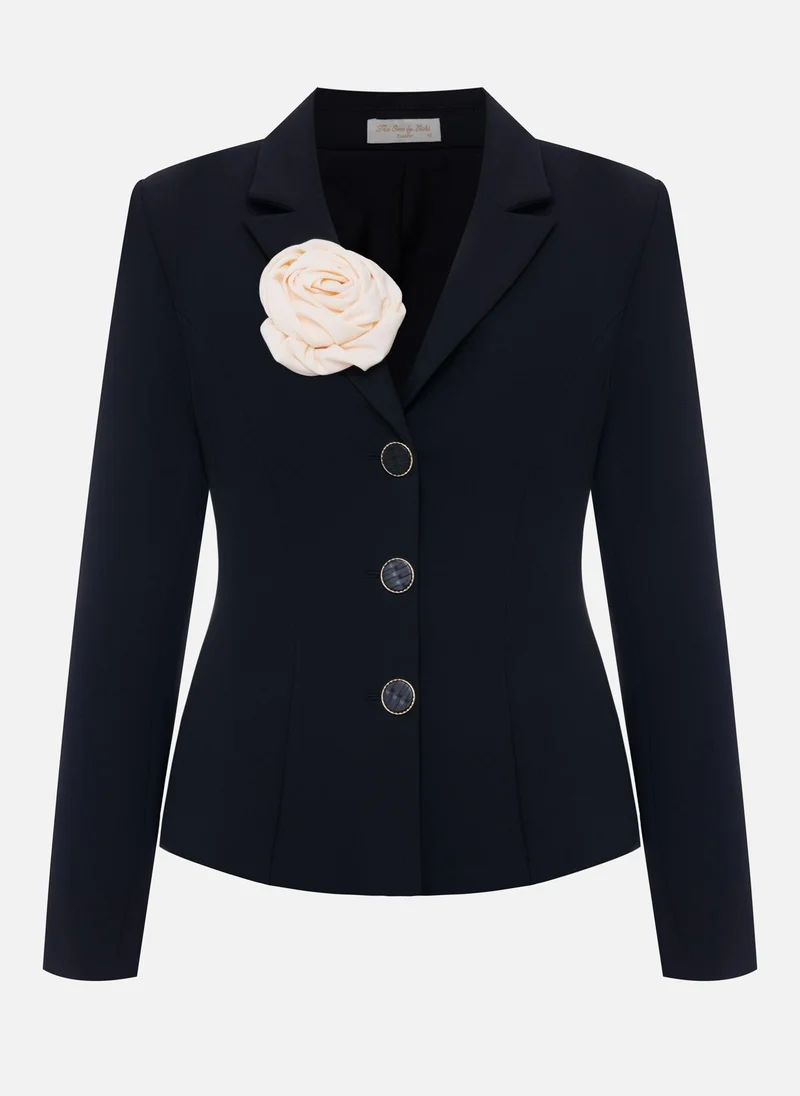 Lichi Fitted blazer with satin brooch
