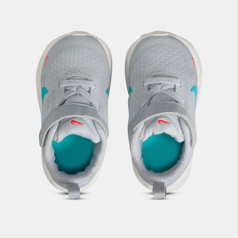 Nike Kids' Revolution 7 Shoes
