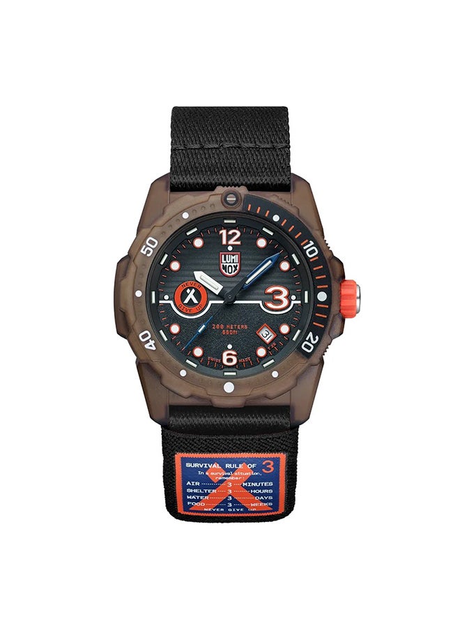 Men's Analog Round Shape Carbon Fibre Wrist Watch XB.3721.ECO - 42 Mm