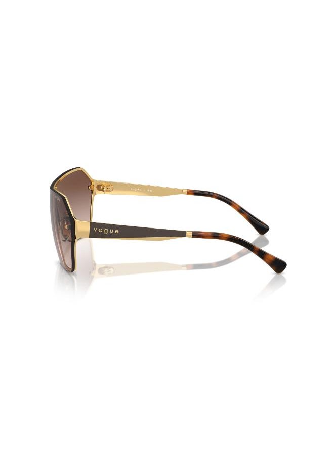 Vogue Full Rim Irregular Sunglasses 0VO4302S  - Image 4