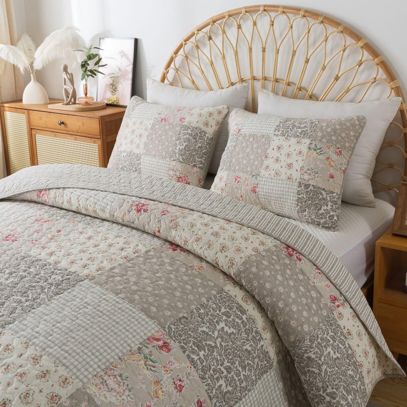 SLPR Walk in The Cotswolds Patchwork Cotton Pieced Quilt Set - Queen Size with 2 Shams, Neutral Floral & Cream Cottage Quilted Bedspread, French Country Farmhouse Bedding for All Seasons - Image 1