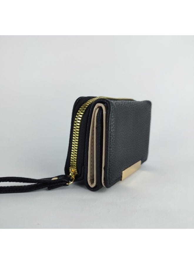 Luxury Women’s Leather Wallet – Interior Compartments for Easy Organization - Image 3