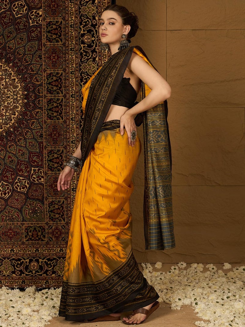saree mall ساري مول للنساء - ساري بهاغالبوري من الحرير الأصفر بنقشة إيكات مع بلوزة غير مخيطة (34WOM34902_HS) - Image 4