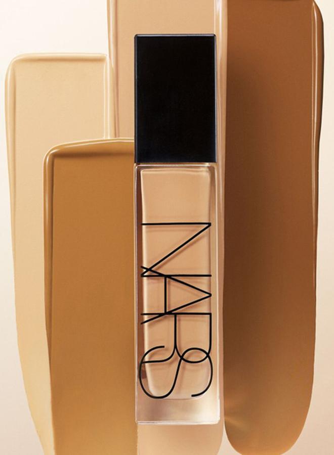 Styli Natural Radiant Longwear Foundation, Mont Blanc - Image 2