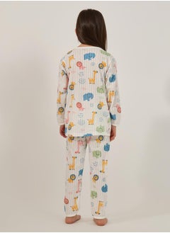 Styli All-Over Print Round Neck T-Shirt and Pyjama Set  - Image 5