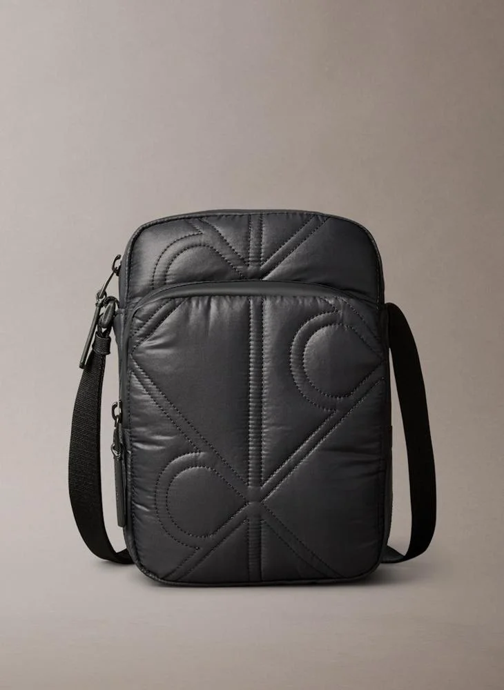 CALVIN KLEIN PUFFER REPORTER