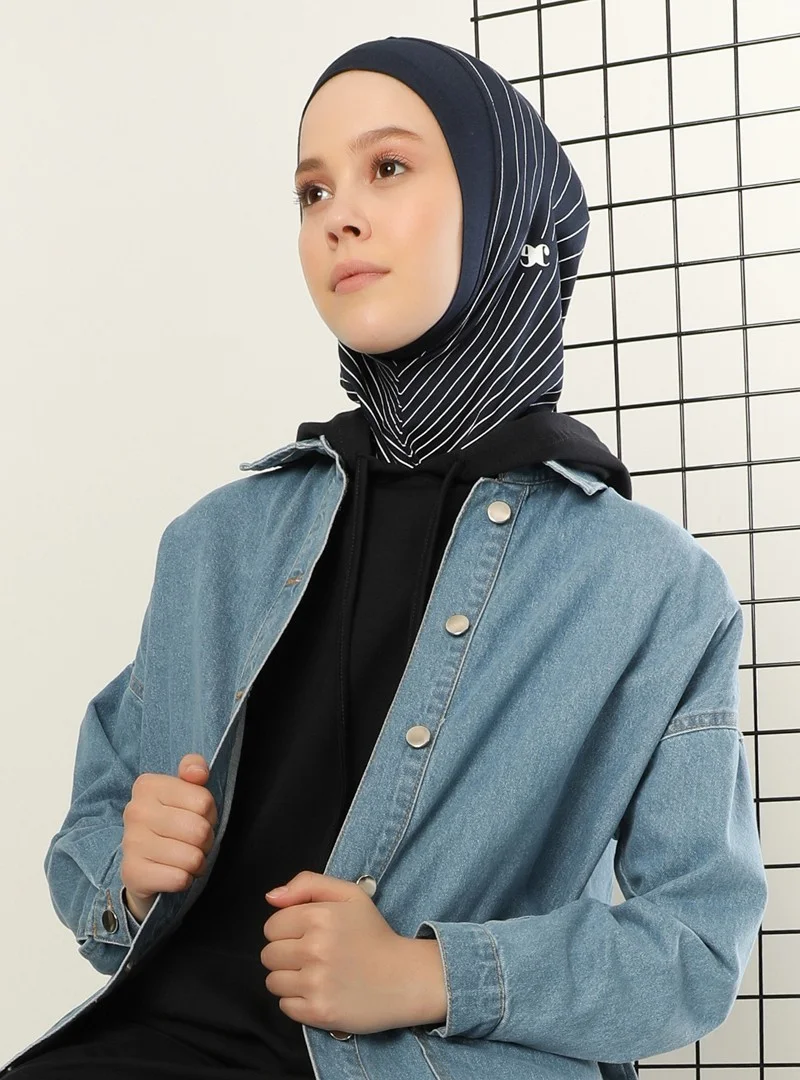 إيكاردين Striped Sports Bonnet - Dark Navy Blue -