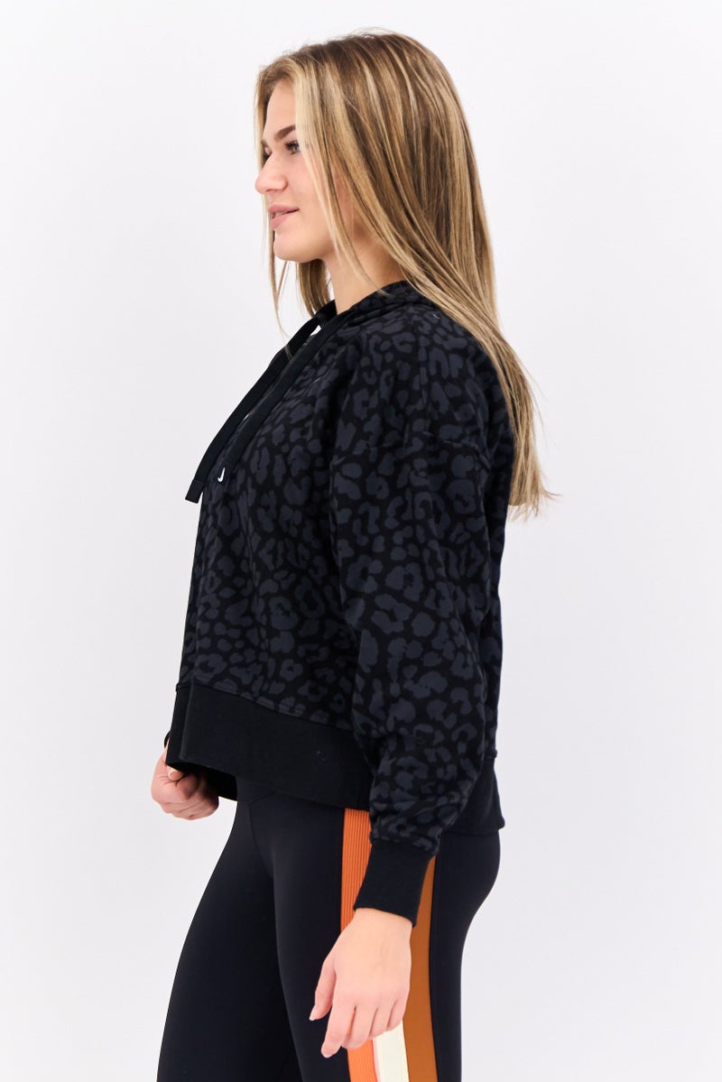 Nike Women Sportswear Fit Long Sleeves Training Sweatshirt, Black - Image 2