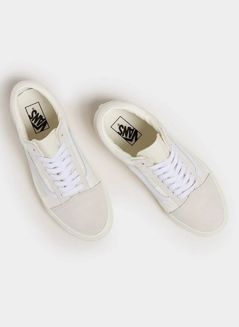 VANS VN000D5NWHT1-OLD Skool White Leather Women's Lifestyle Shoes  - Image 5