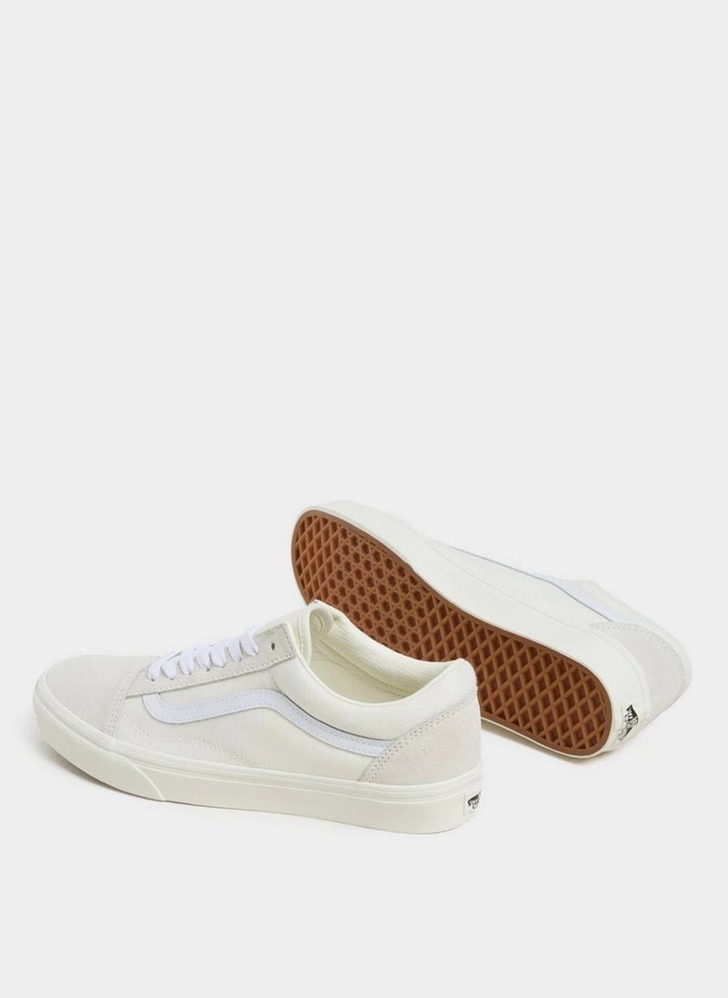 VANS VN000D5NWHT1-OLD Skool White Leather Women's Lifestyle Shoes  - Image 3