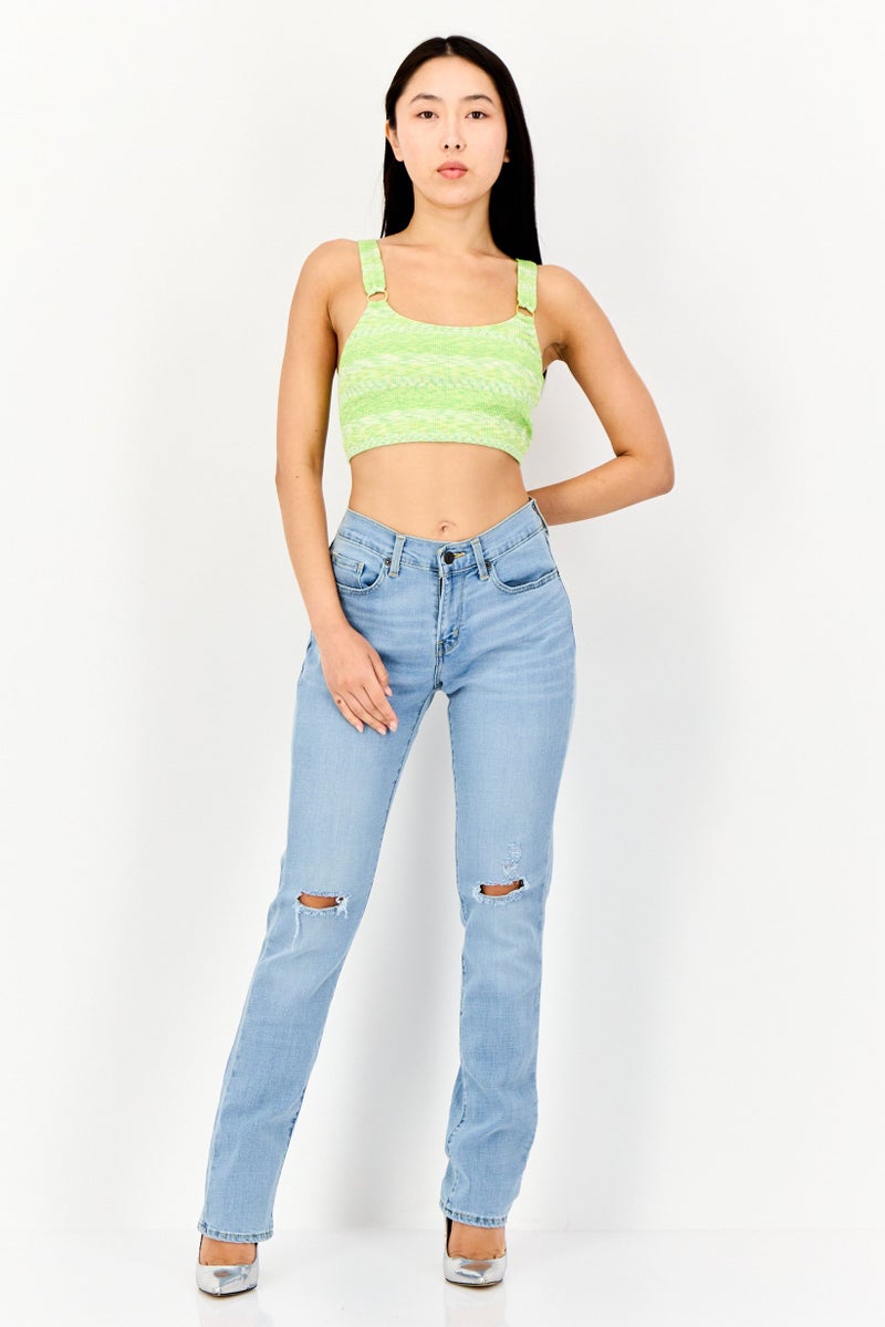 Levi's جينز دنيم قابل للتمدد للنساء بقصة منحنية، لون أزرق مغسول - Image 4