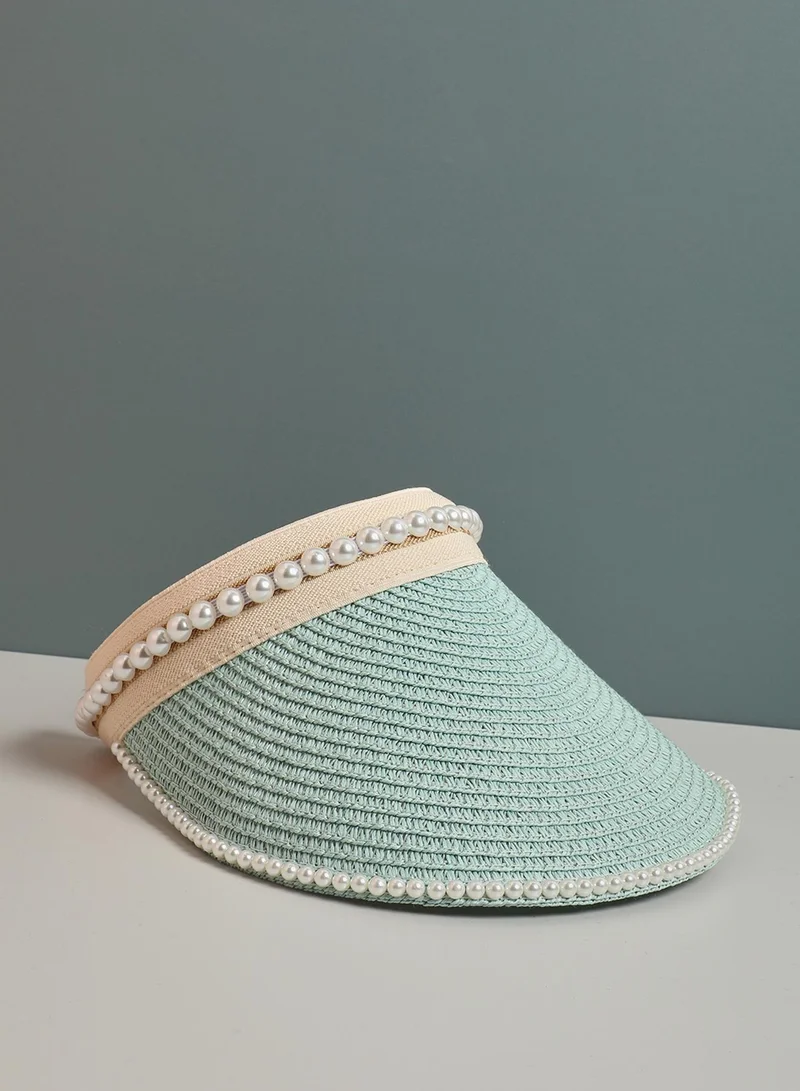 صوص هاوت قبعة خضراء أنيقة بنقوش مميزة