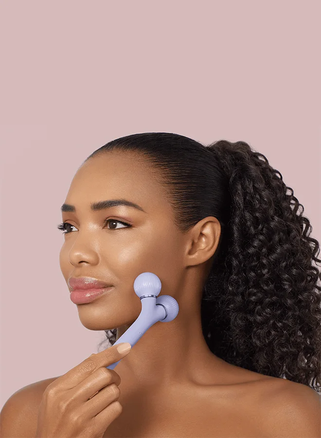جيسكي SmartAppGuided Sonic Facial Roller | 4 في 1 | محفز ديرما سموث للوجه | ديرما رول | أسطوانة للوجه مهنية | ديرما رولر للعناية بالبشرة وروتين الجمال | بشرة ناعمة - بنفسجي