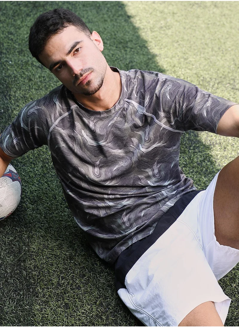 Campus Sutra Campus Sutra Men's Charcoal Black Flow-Lined Activewear T-Shirt For Casual Wear | Crew Neck | Short Sleeves | Jersey T-Shirt Crafted With Comfort Fit For Everyday Wear