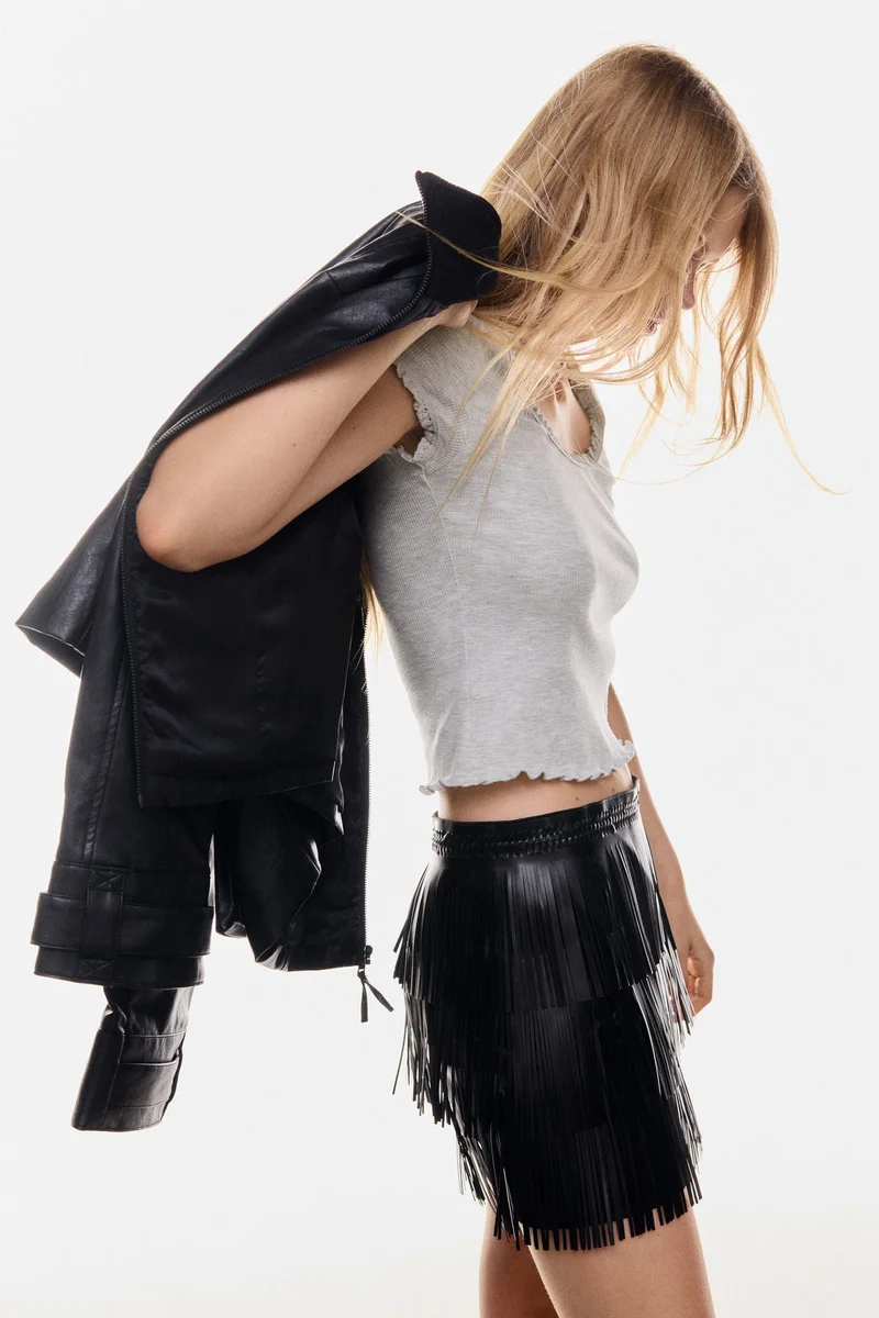 H&M Lace-trimmed top