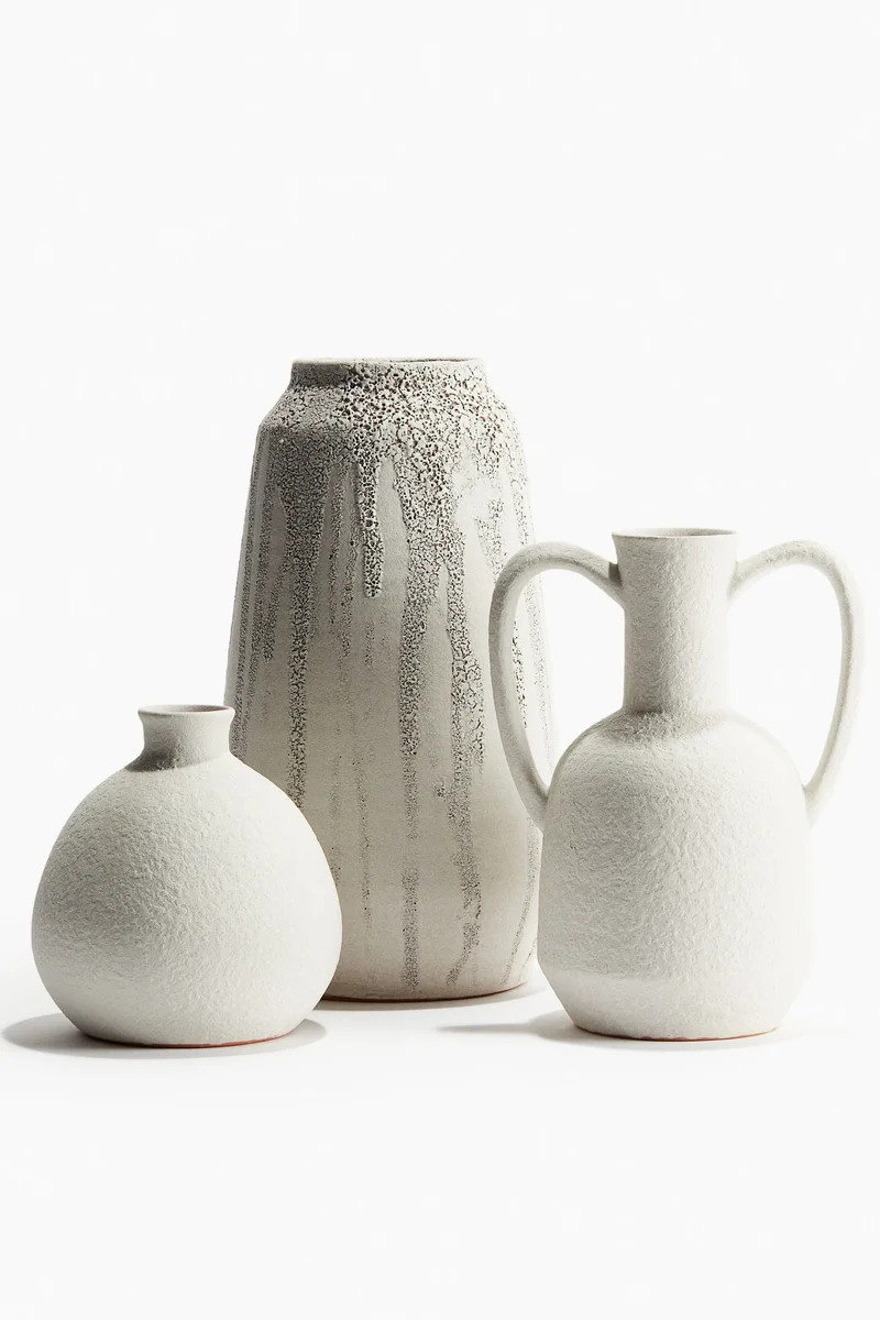 اتش اند ام مزهرية طويلة من الطين