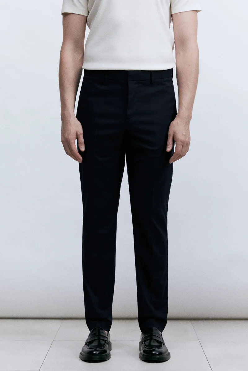 اتش اند ام بنطلون بدلة بقصّة سلِم