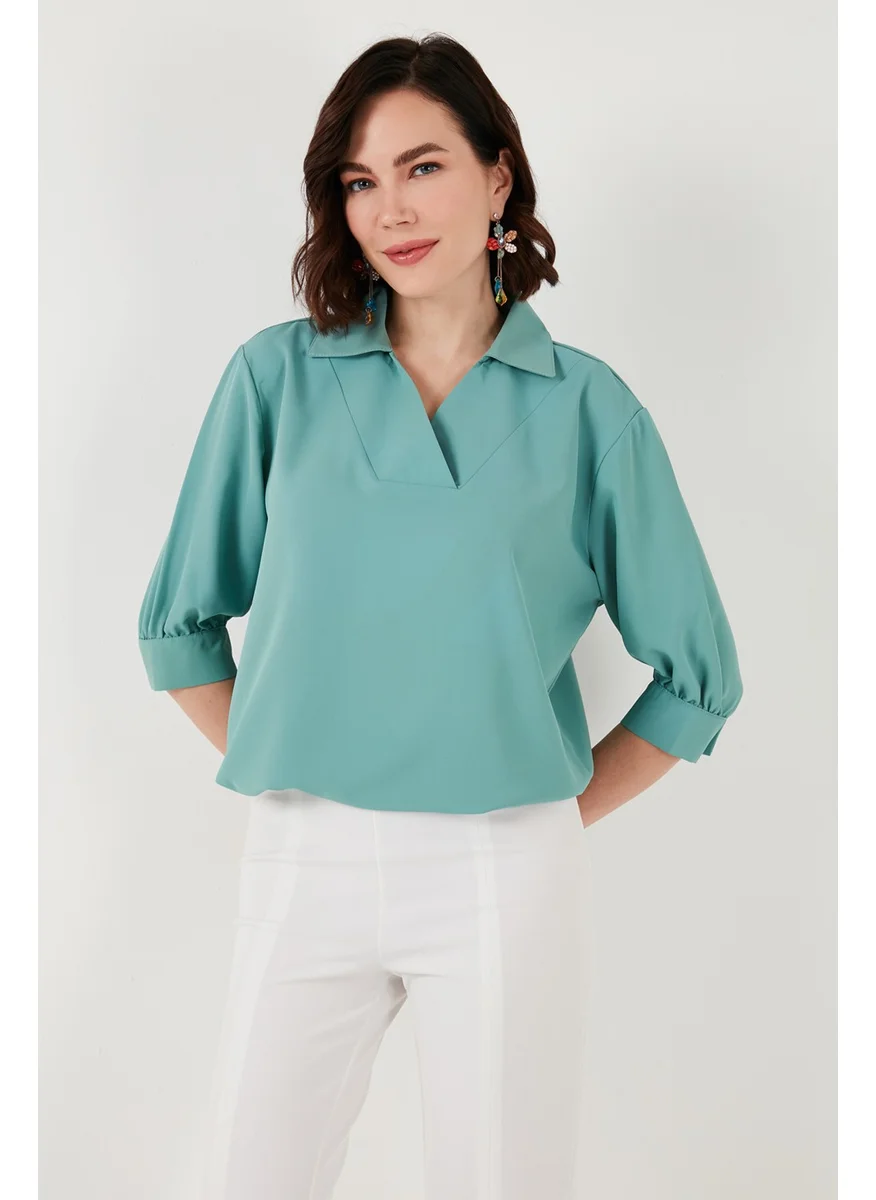 ليلا Oversize Three Quarter Sleeve V-Neck Blouse Women's Blouse 66904932S4