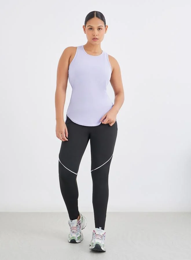 Styli Styli Textured Racerback Tank with Sports Bra and Contrast Stitch Detail Leggings Set