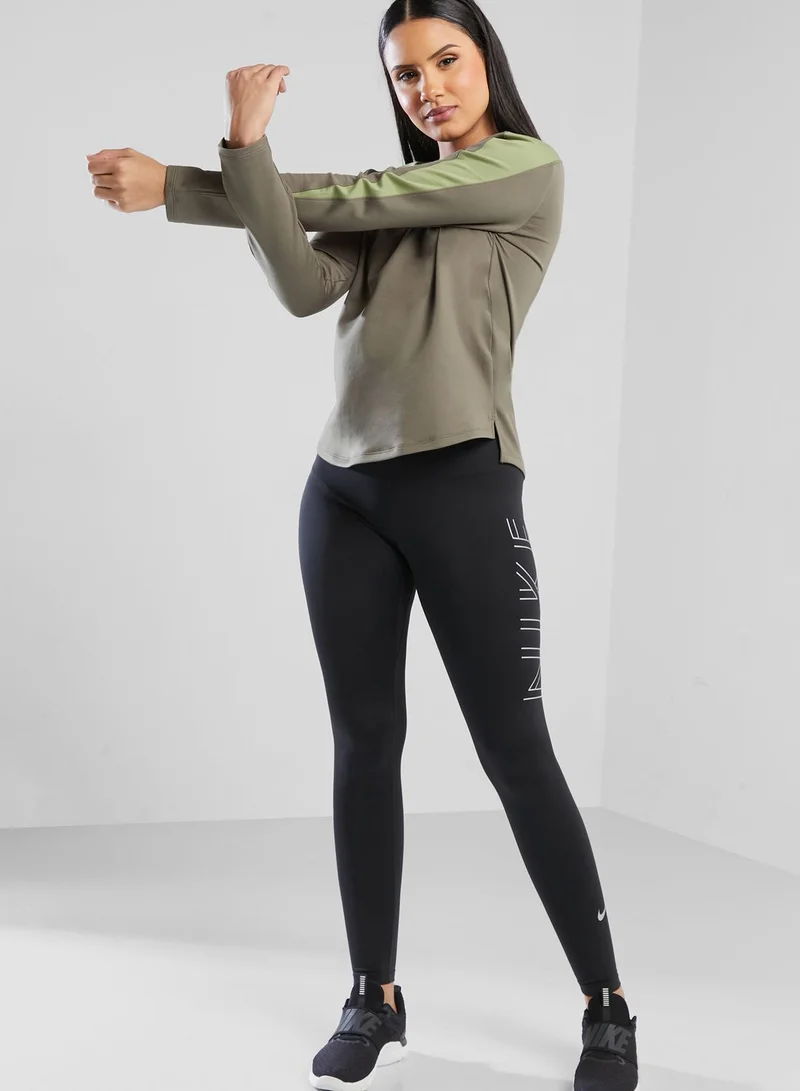 Nike Therma Fit One T-Shirt