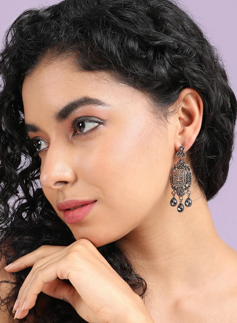 SOHI Antique Intricate Crystal Artificial Drop Earring Jewellery