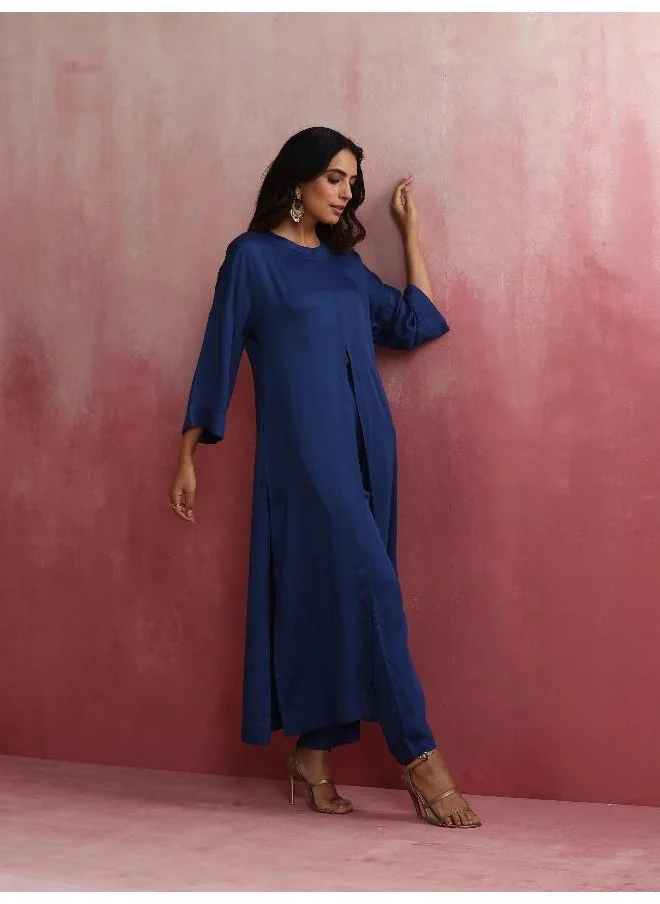 ترو برونز trueBrowns Blue Modal Front Slit Kurta set