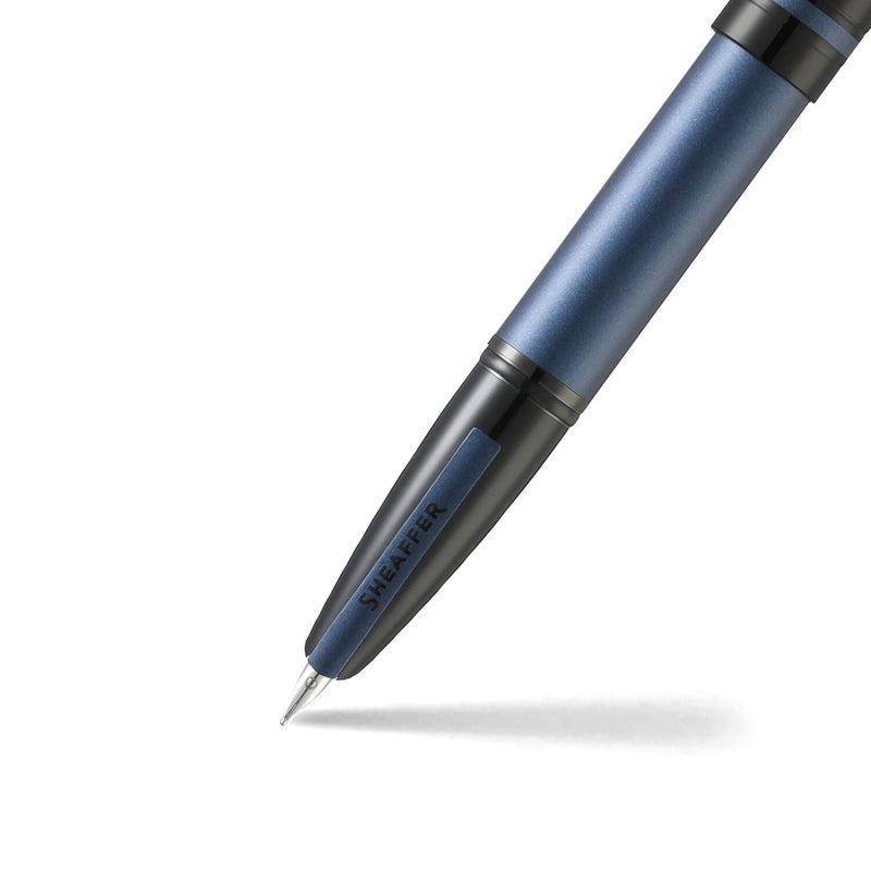SHEAFFER قلم حبر 9110 أيقونة (متوسط) - أزرق معدني مع حواف سوداء لامعة من PVD - Image 2