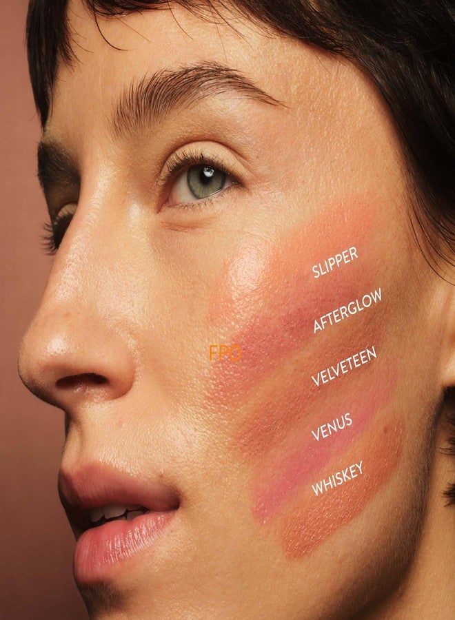 goop Beauty Cream Blush | Sheer Pop of Color for Lips & Cheeks | Vitamin C, Vitamin E & Safflower Oil | Natural Makeup for Glowing Skin | 0.5 oz | Slipper - Creamy Peach - Image 5