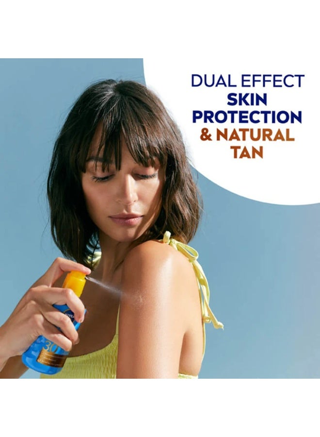 نيفيا بخاخ واقي من الشمس وبرونزر مزدوج المفعول بعامل حماية من الشمس 30، 200 ملNivea Sun Protect & Bronze Double Action Spray SPF30 200 ml is a SPF30 tan-activating sun spray with a dual-action formula, providing ideal protection against UVA/UVB rays. Enriched with pro-melanin extract, it stimulates skin melanin for a natural tan. Its non-greasy composition makes it pleasant to apply without stickiness, while its water resistance makes it suitable for outdoor activities. Dermatologically tested. - Image 3