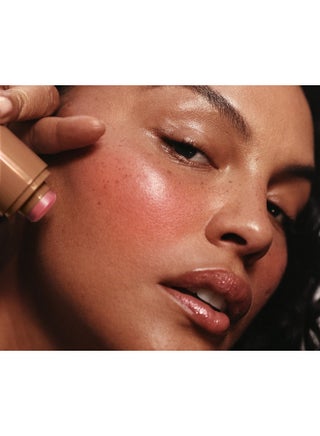 Creamy Buildable Blush – Freckle – Baby-Soft Natural Finish – 5.3g - view 3