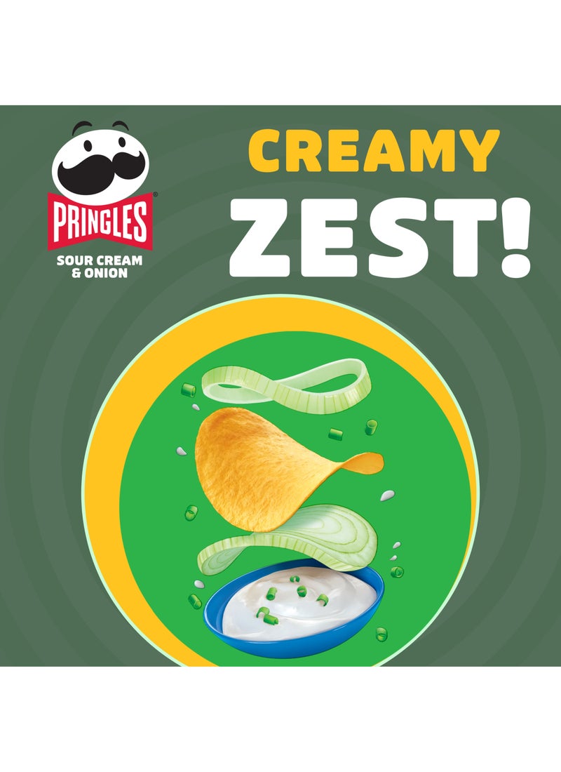 Pringles Sour Cream And Onion Chips - Image 4
