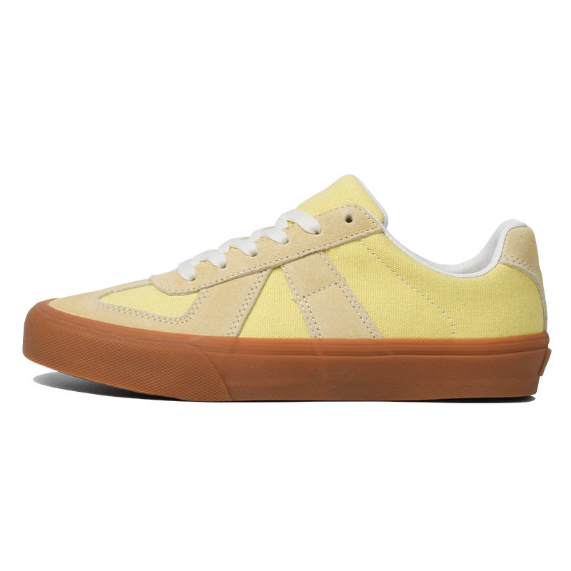 Pole Road Passenger New American Retro German Training Shoes White Shoes For Male And Female Students Wear-Resistant Shock-Absorbing Professional Sliding - Image 1