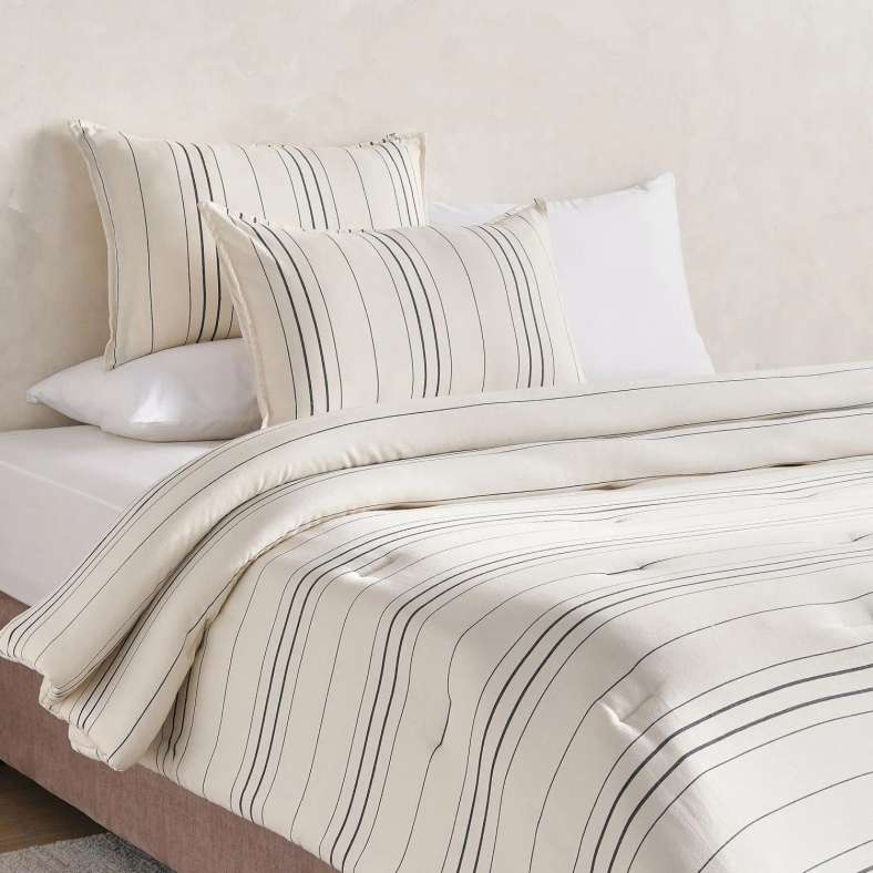 Pan Home Abriana 3-Piece Comforter Set - White - Image 1